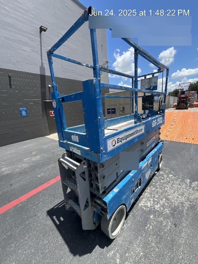 2017 GENIE GS-2632