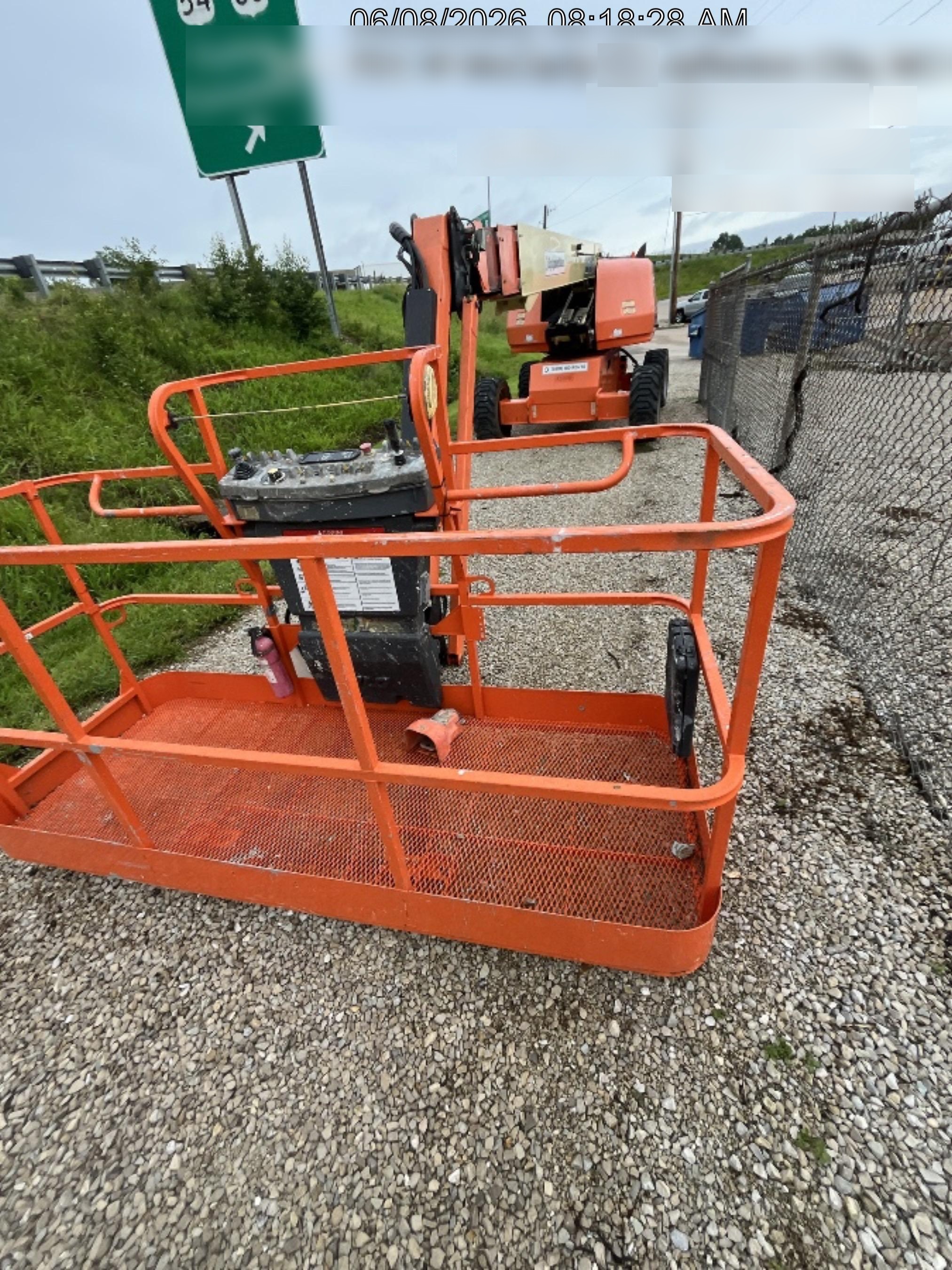 2019 JLG 660SJ