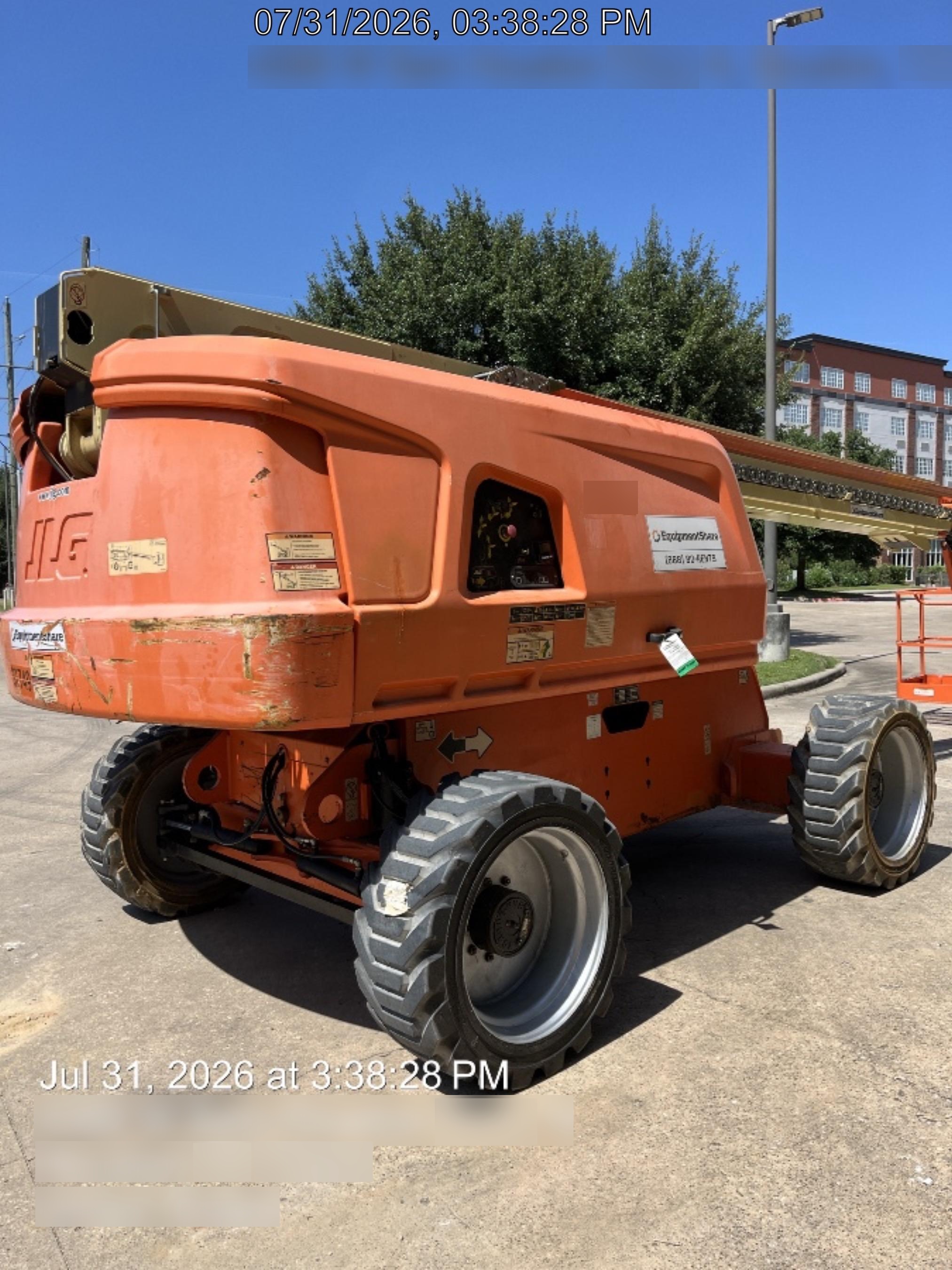 2019 JLG 660SJ