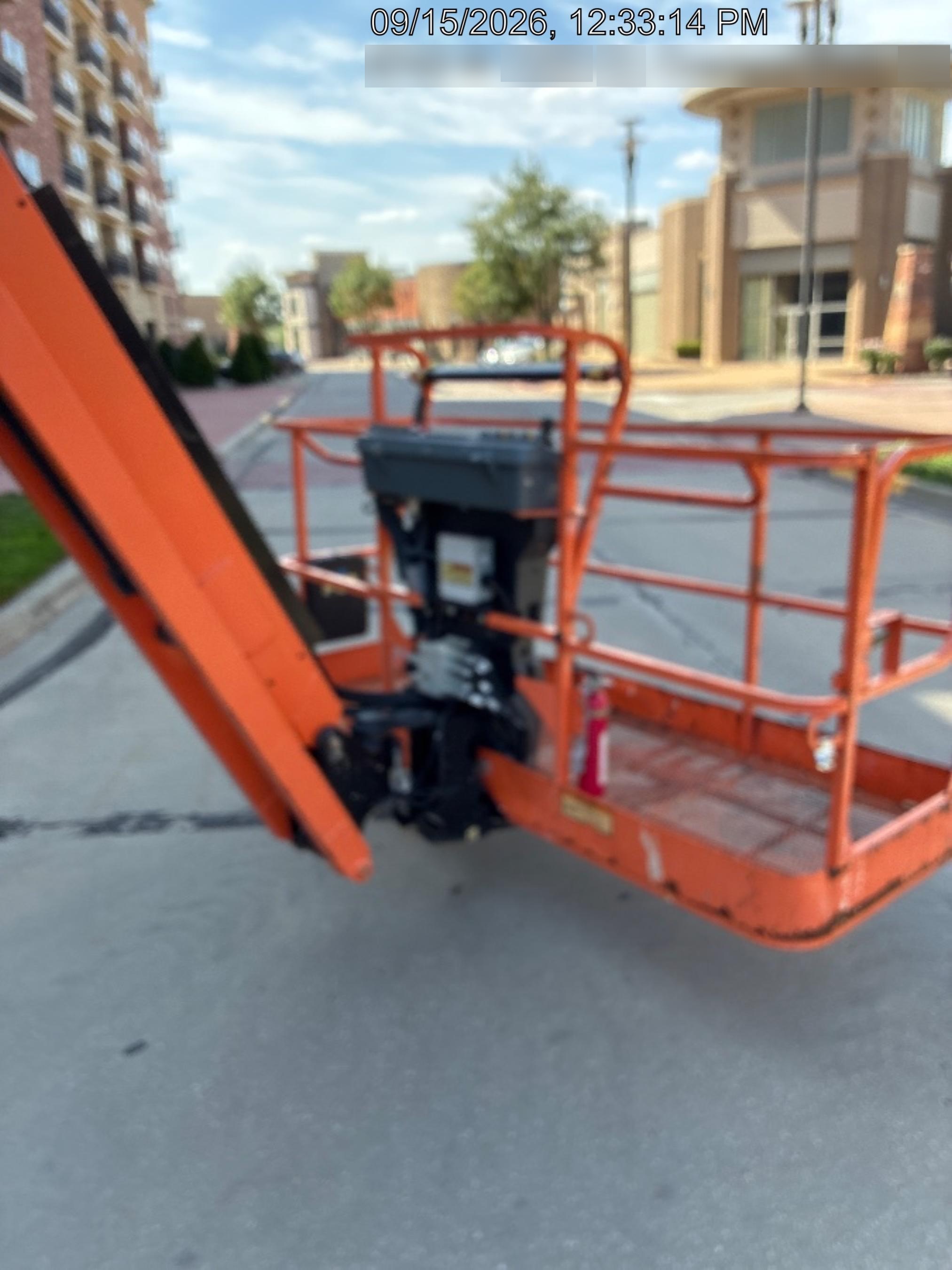 2019 JLG 800AJ