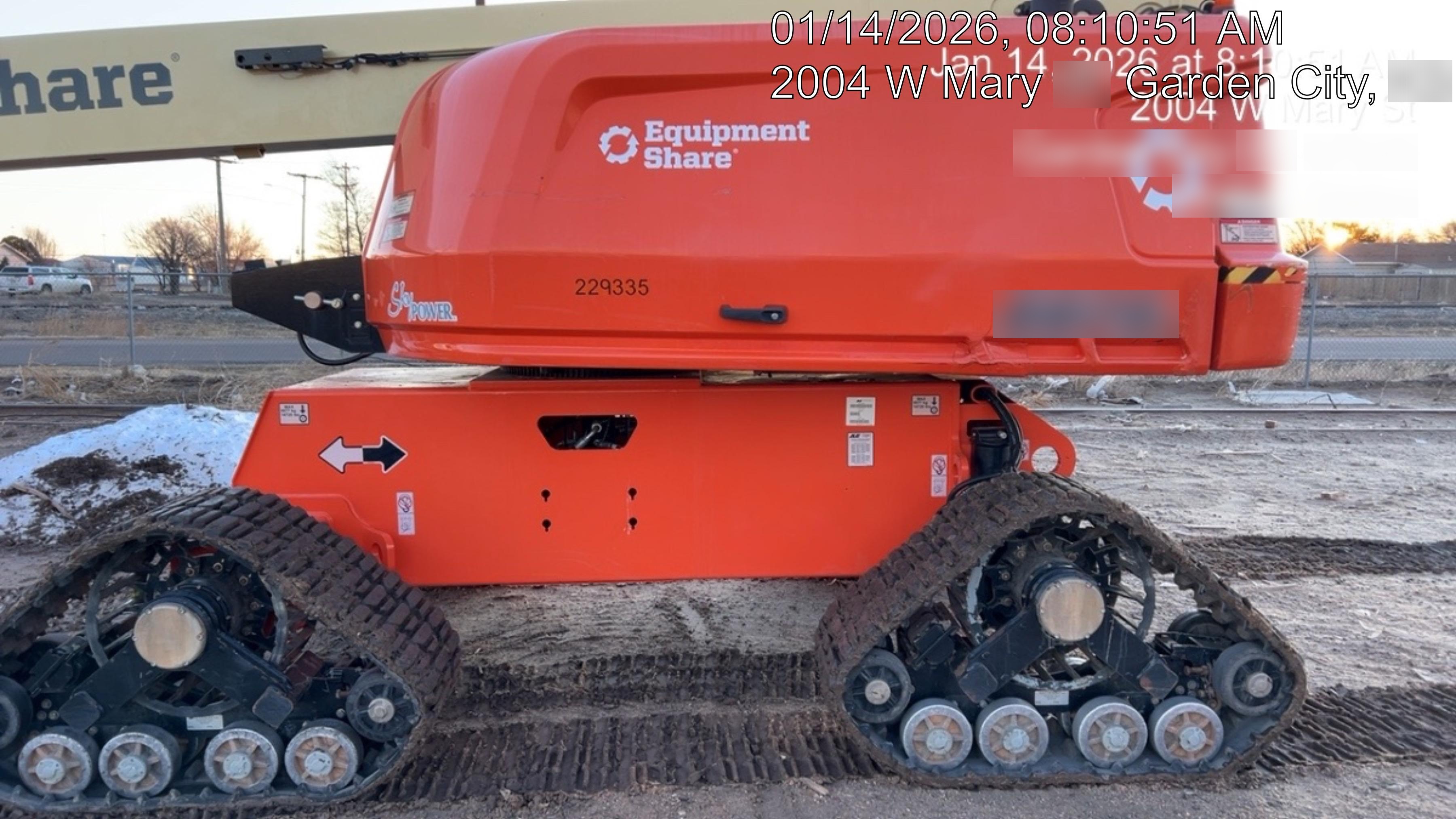 2022 JLG 660SJ Quad Track