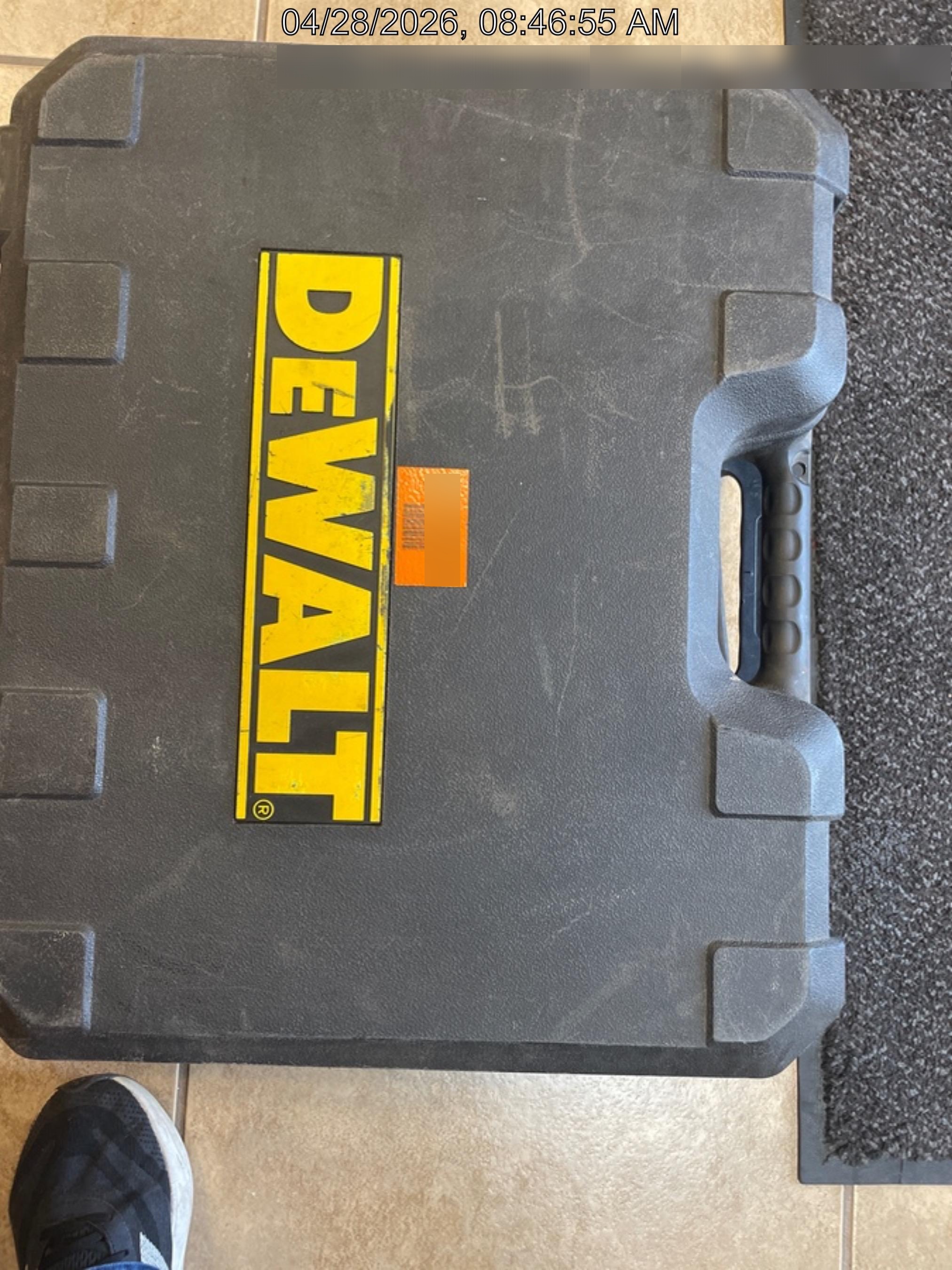 2022 DEWALT DWE1622K
