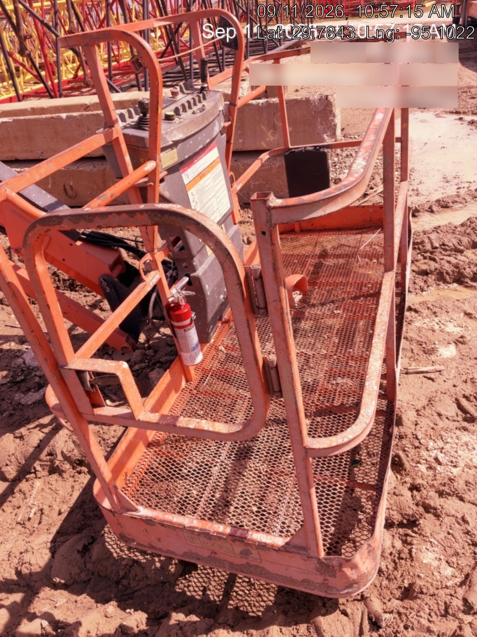 2019 JLG 600AJ