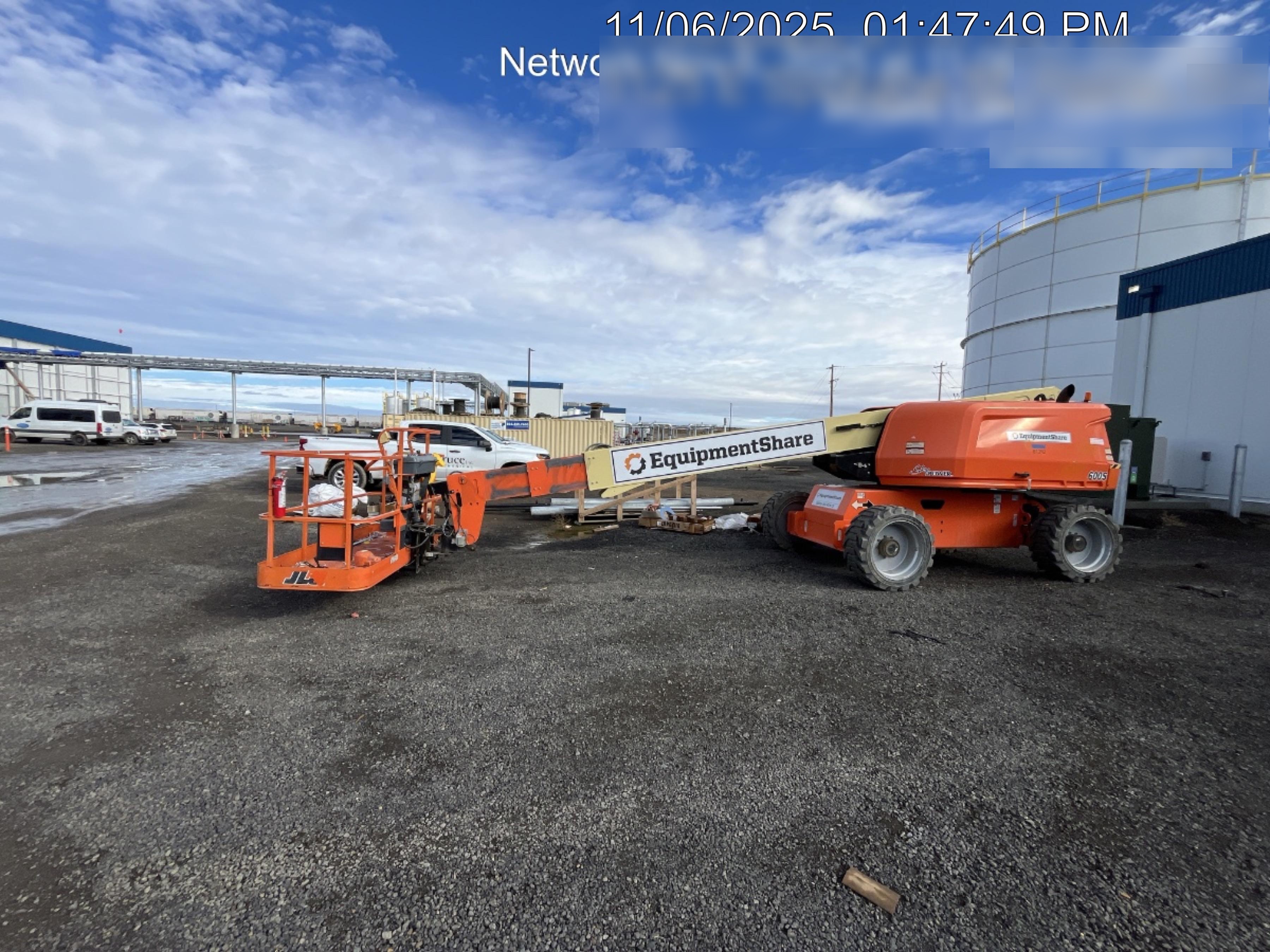 2020 JLG 600S