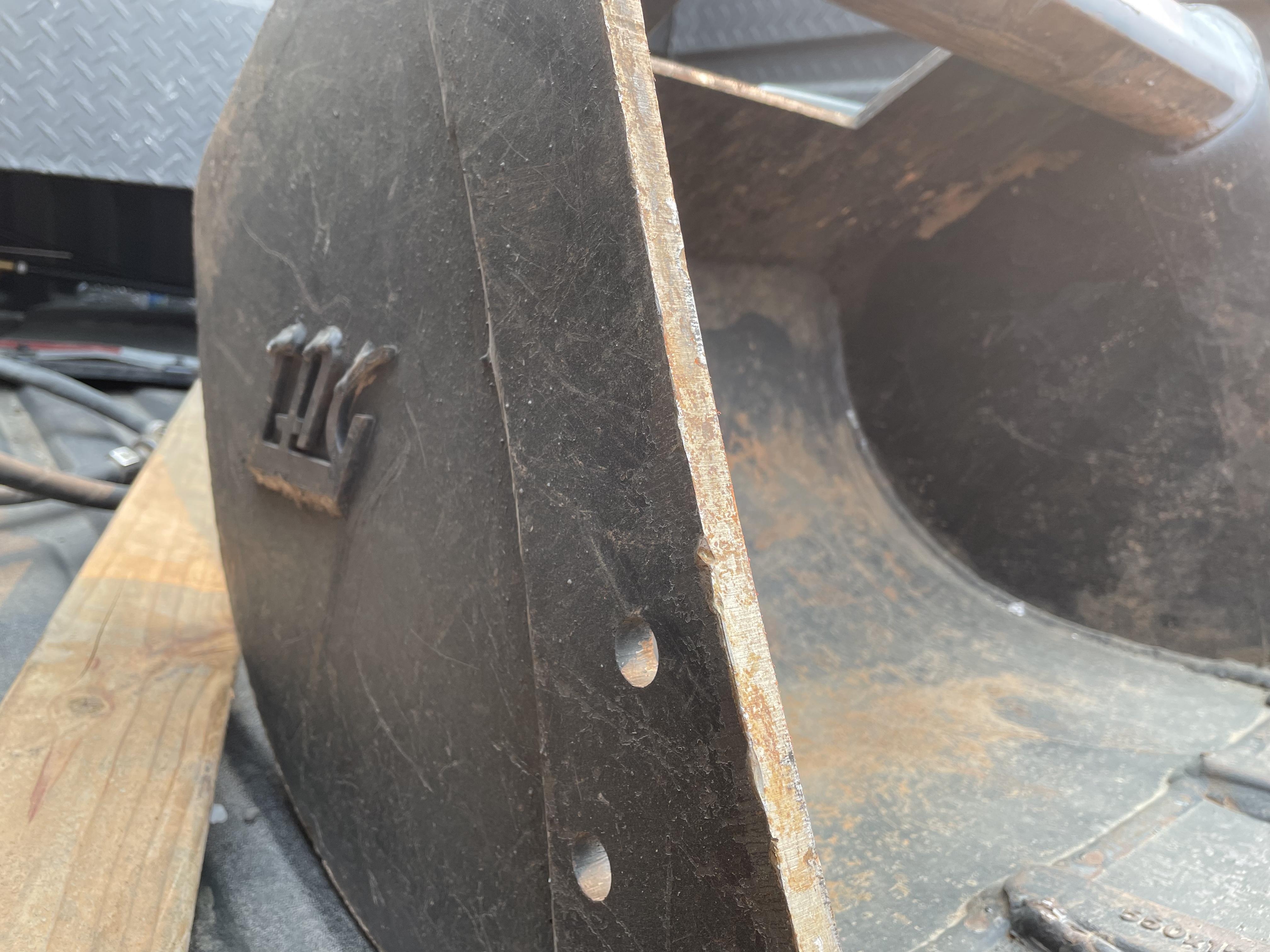 2022 TAG MANUFACTURING 24" HD QCB27 Bucket