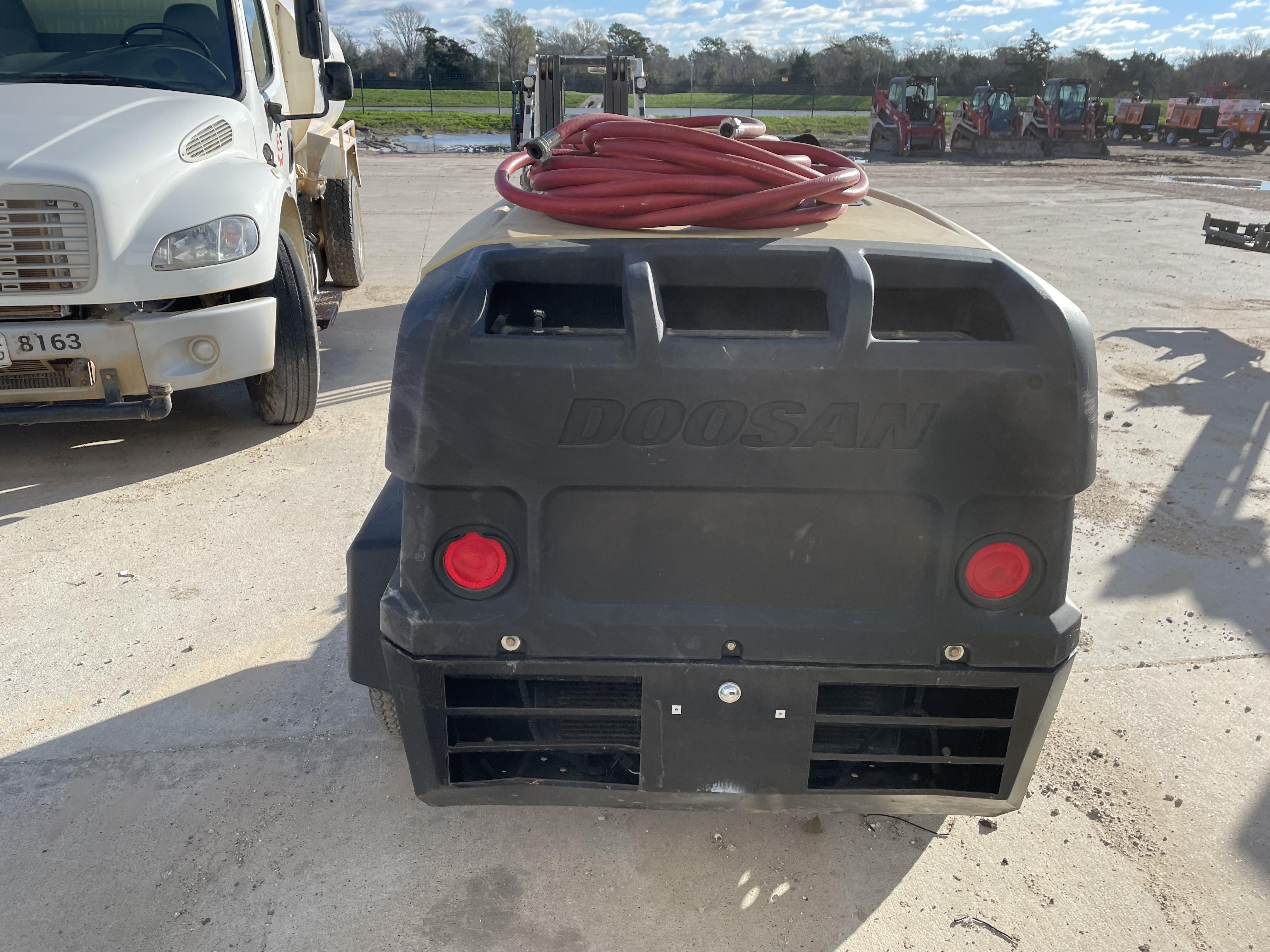 2019 DOOSAN C185WDO-T4F