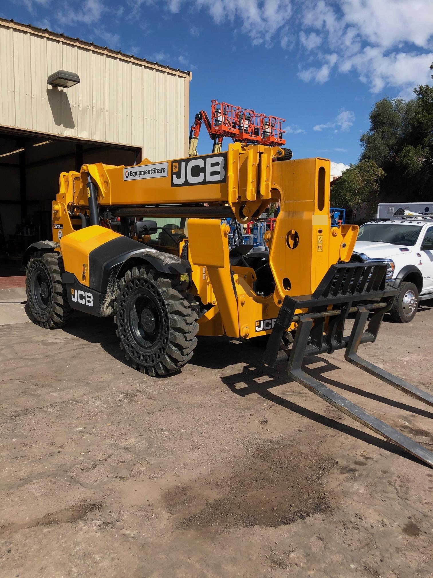 2020 JCB 512-56