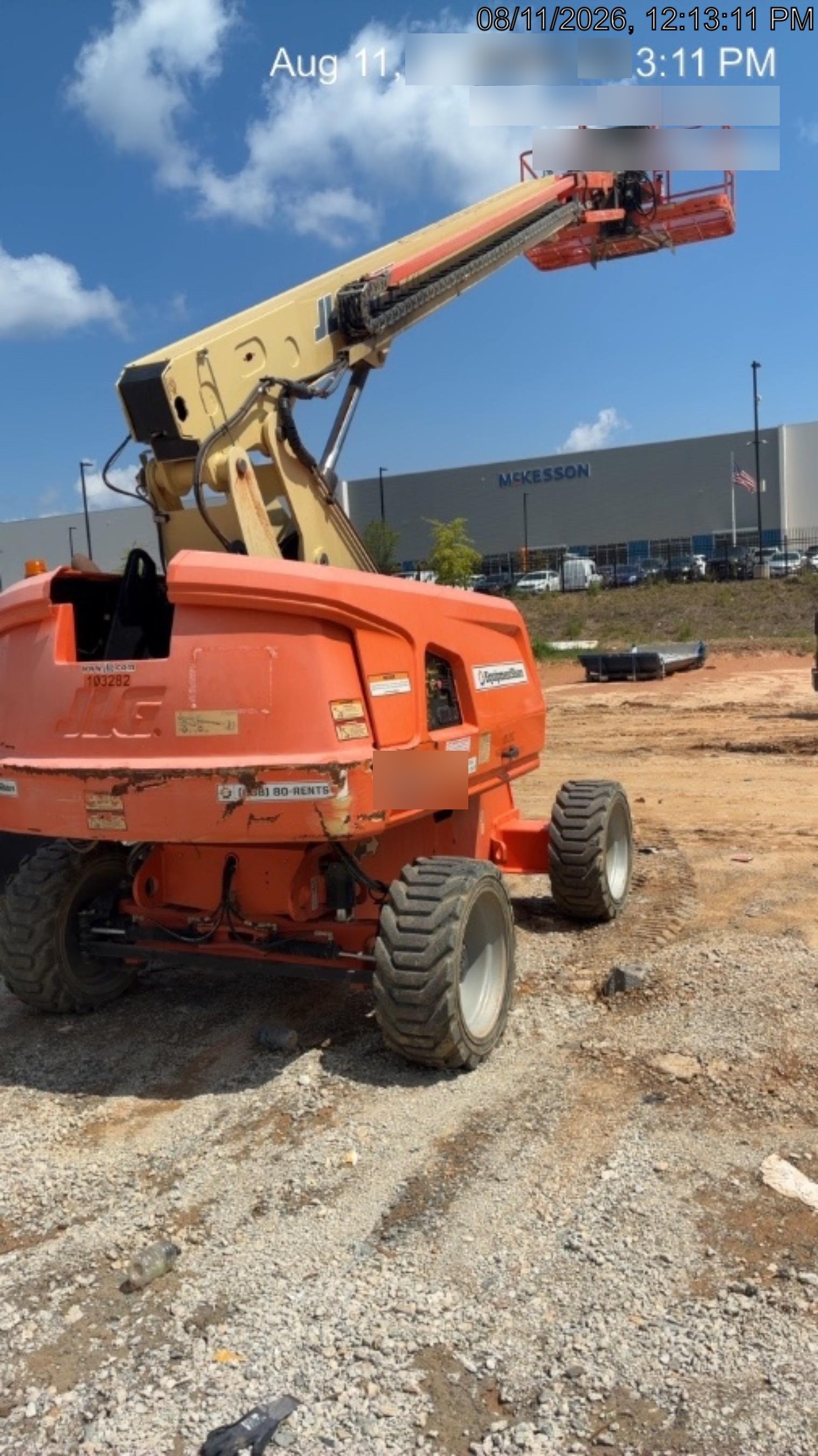 2020 JLG 660SJ