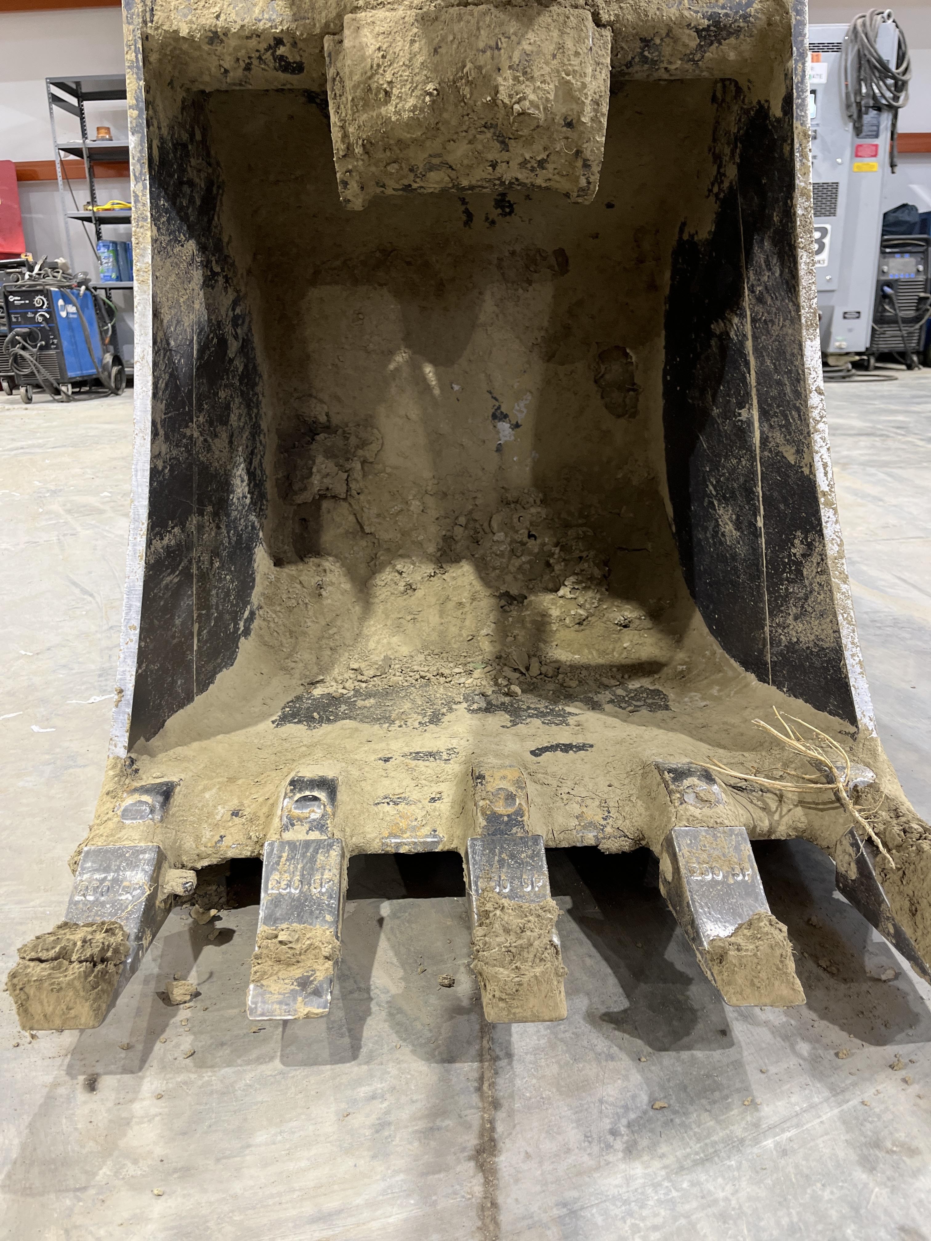 2022 TAG MANUFACTURING 24" HD QCB30 Bucket