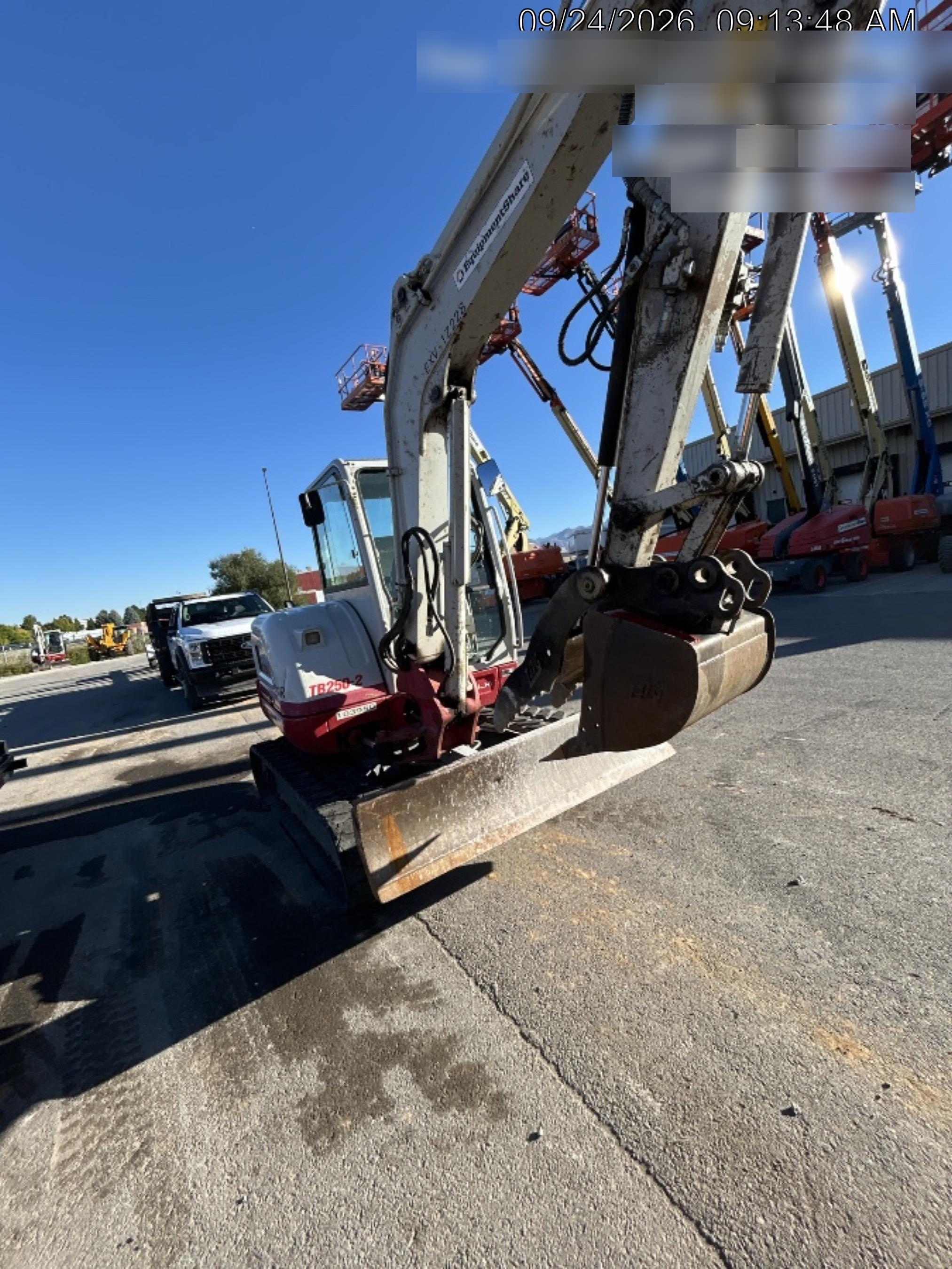 2020 TAKEUCHI TB250-2C