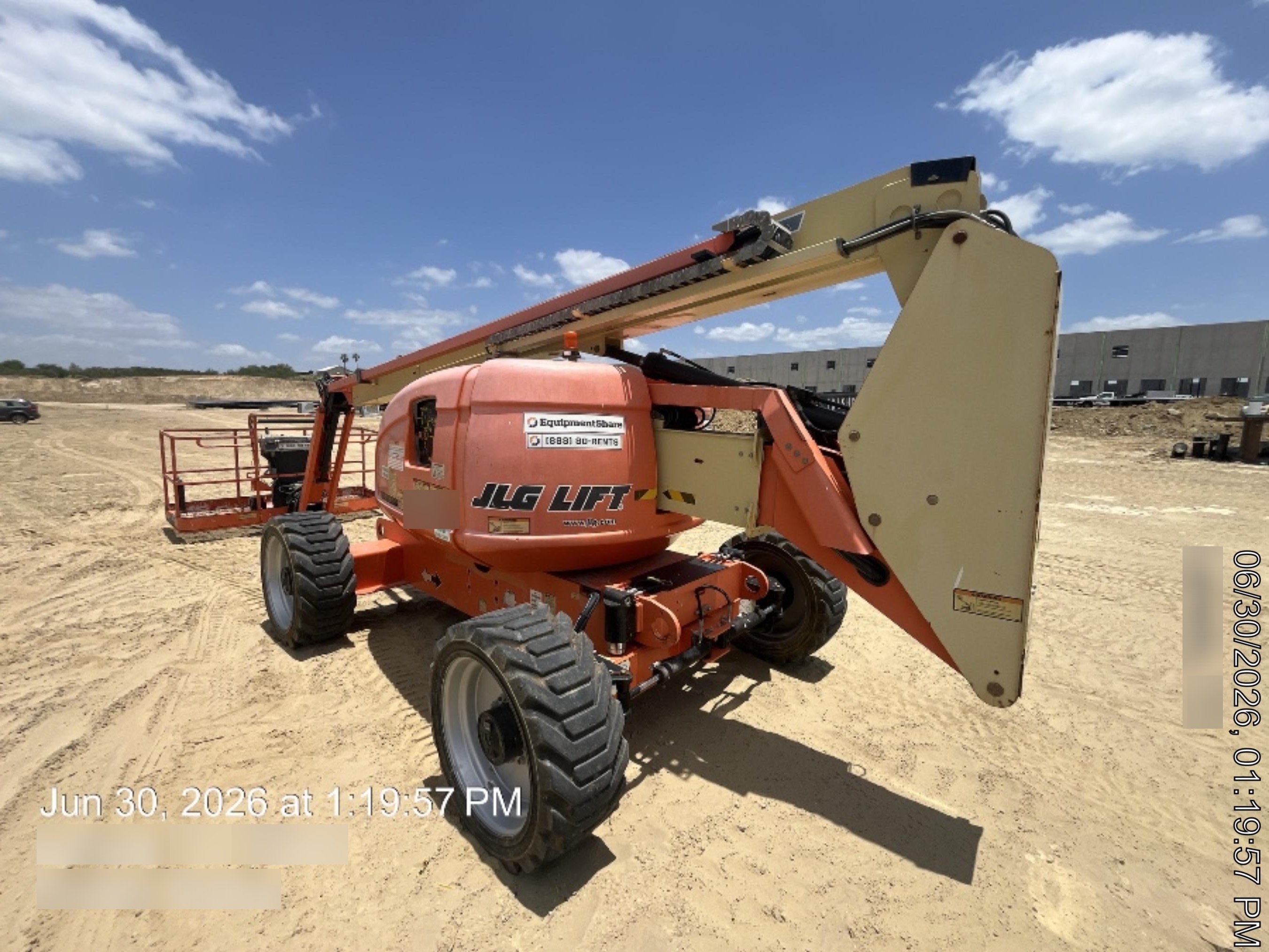 2018 JLG 600AJ