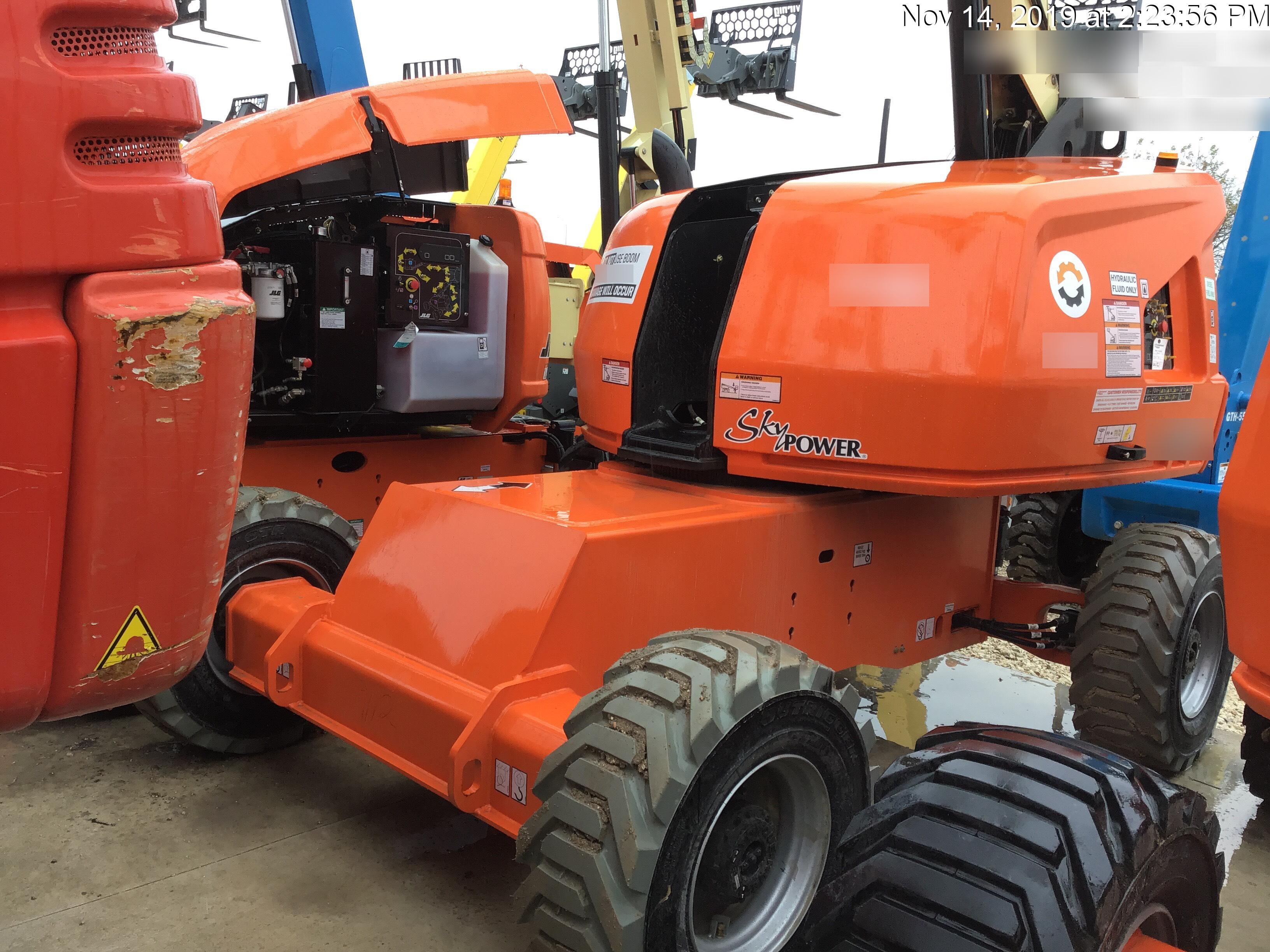 2019 JLG 460SJ