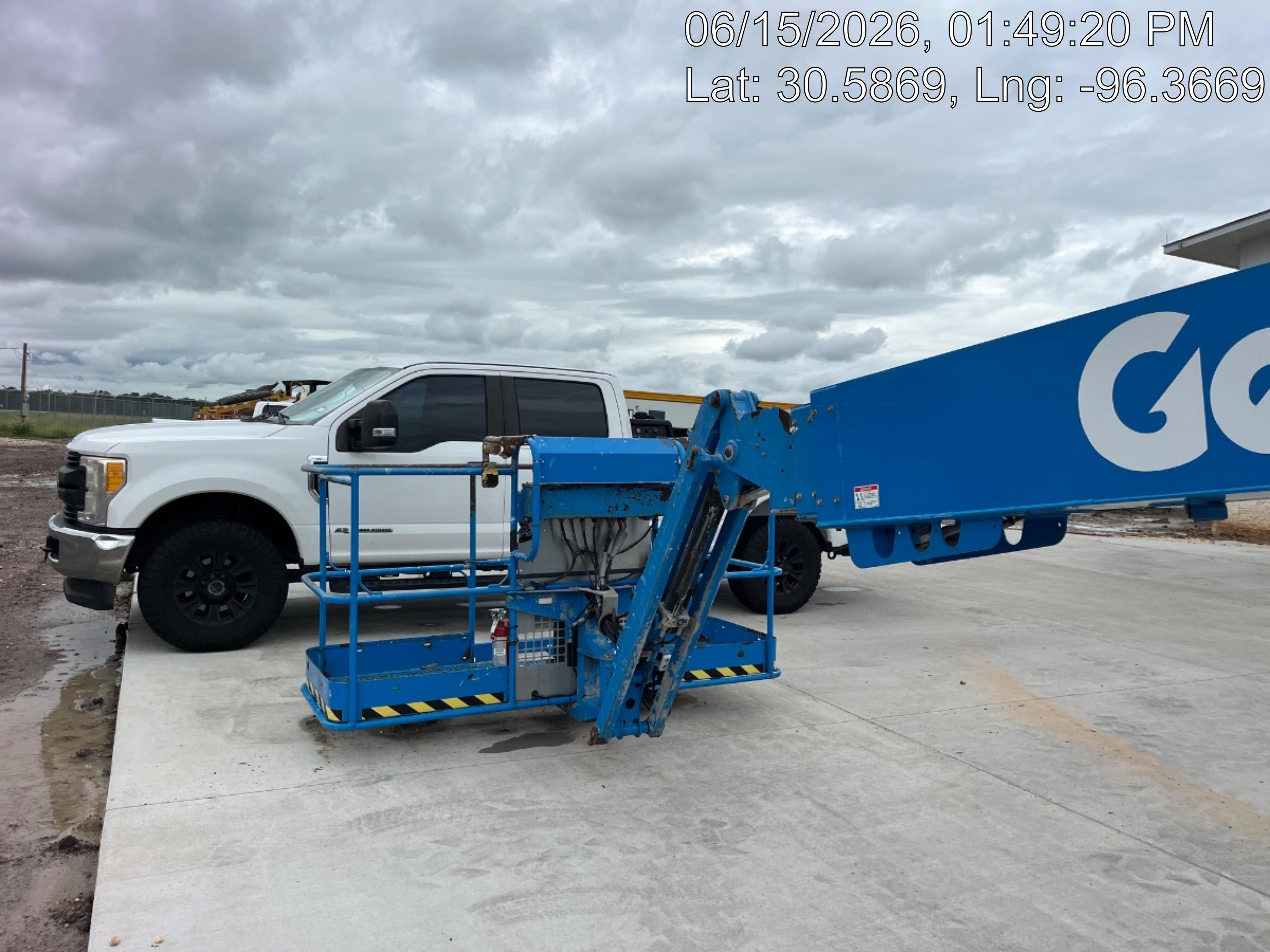 2017 GENIE S-65