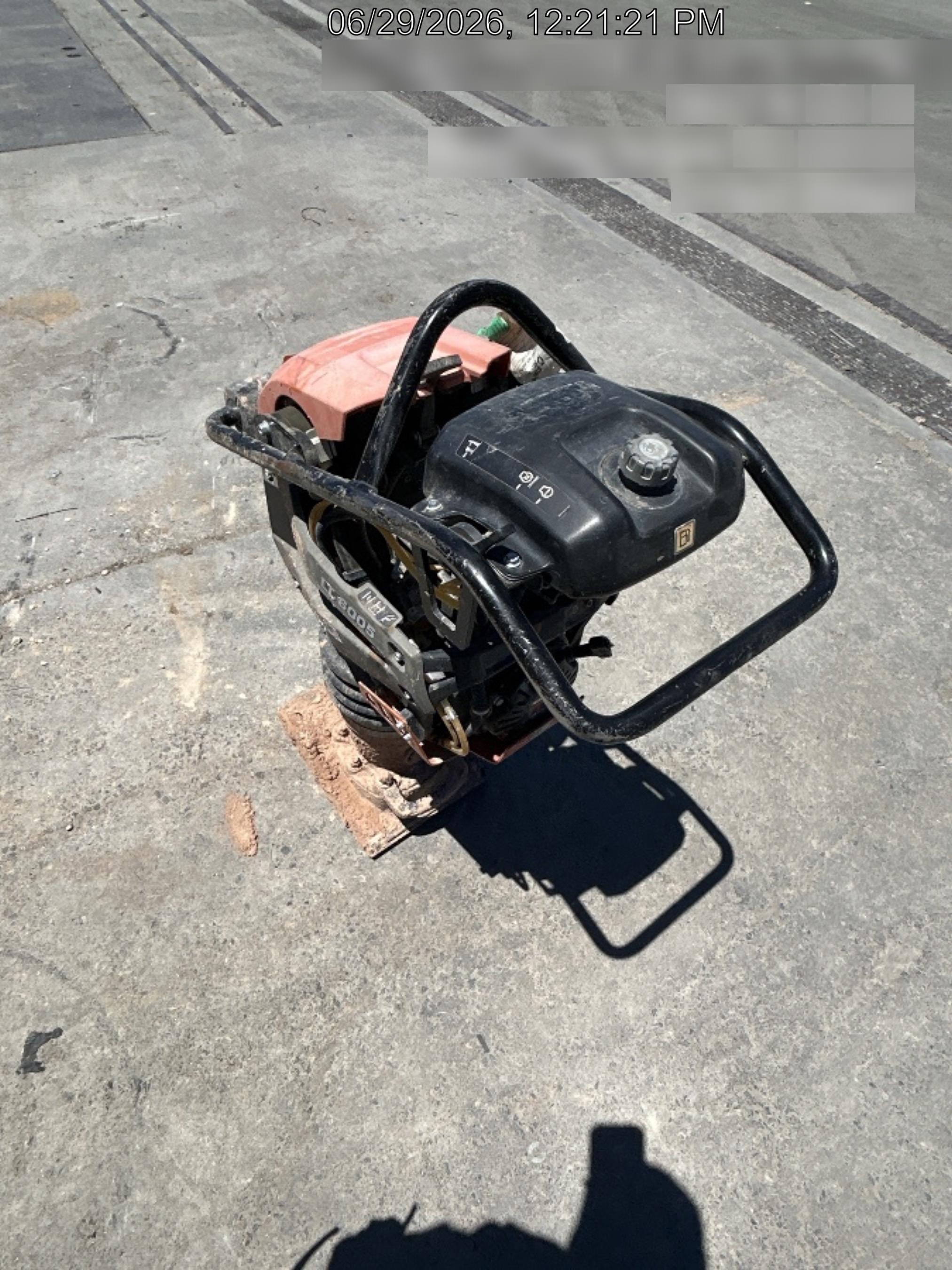 2024 HUSQVARNA LT6005