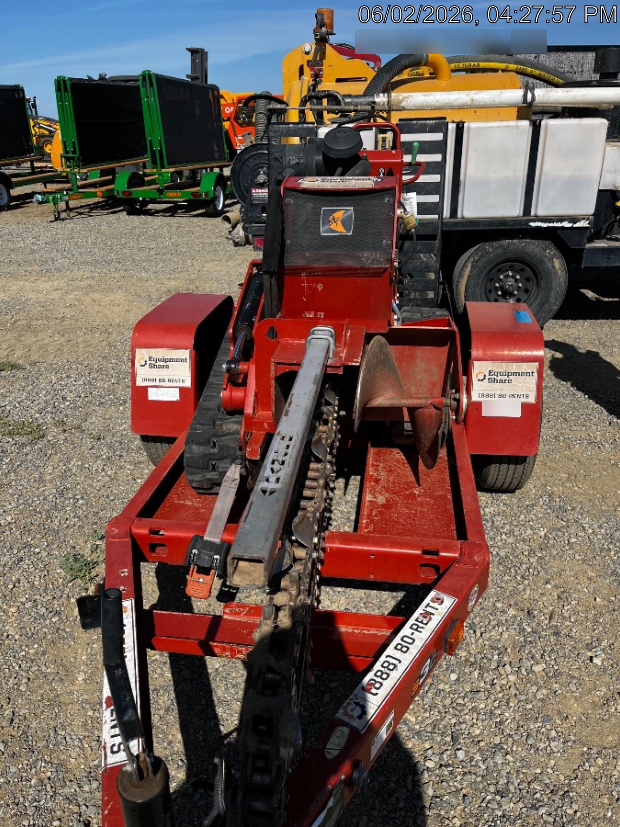 2020 DITCH WITCH C24XA