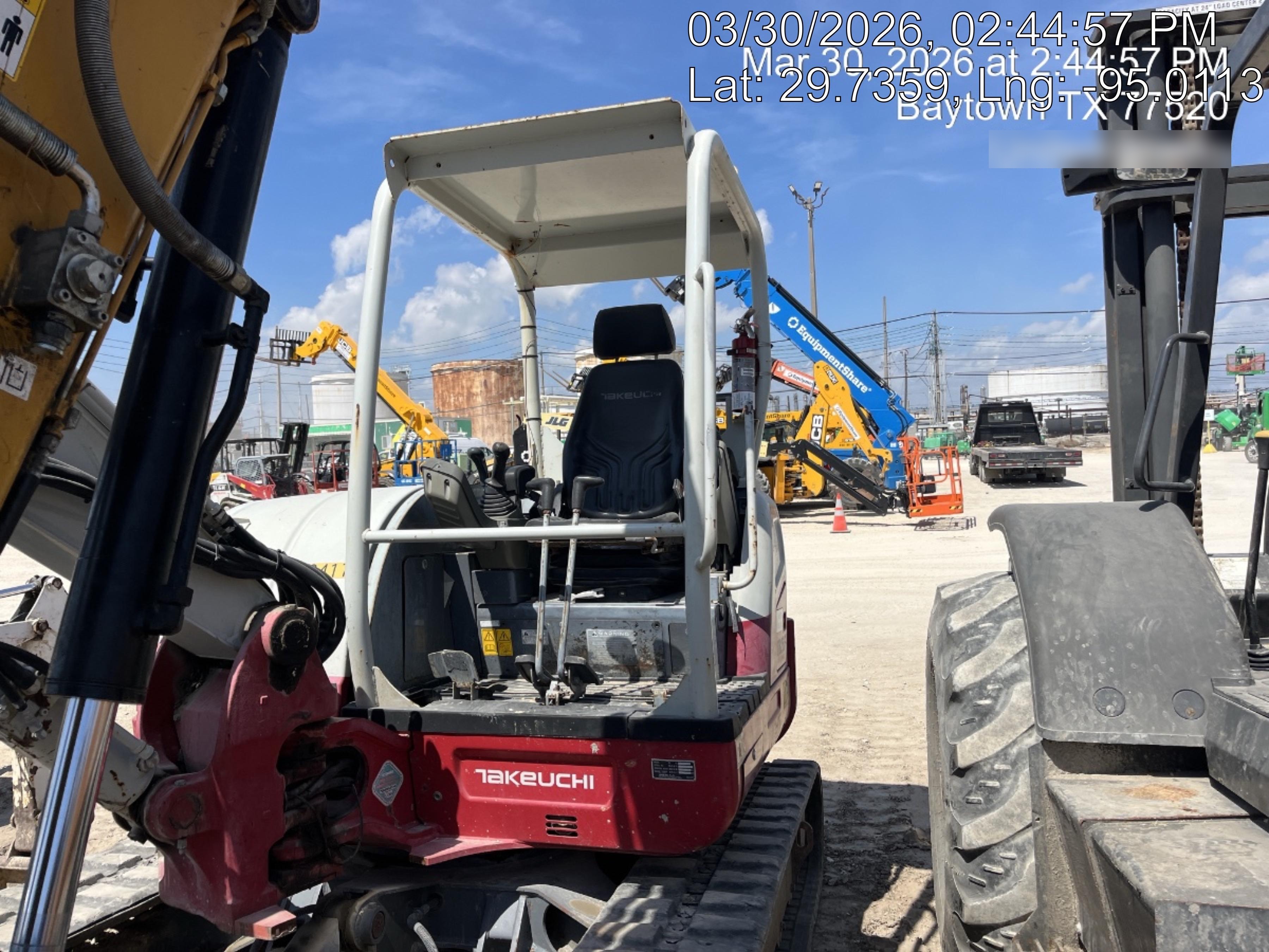 2019 TAKEUCHI TB260