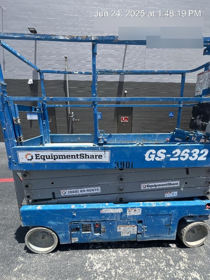 2017 GENIE GS-2632