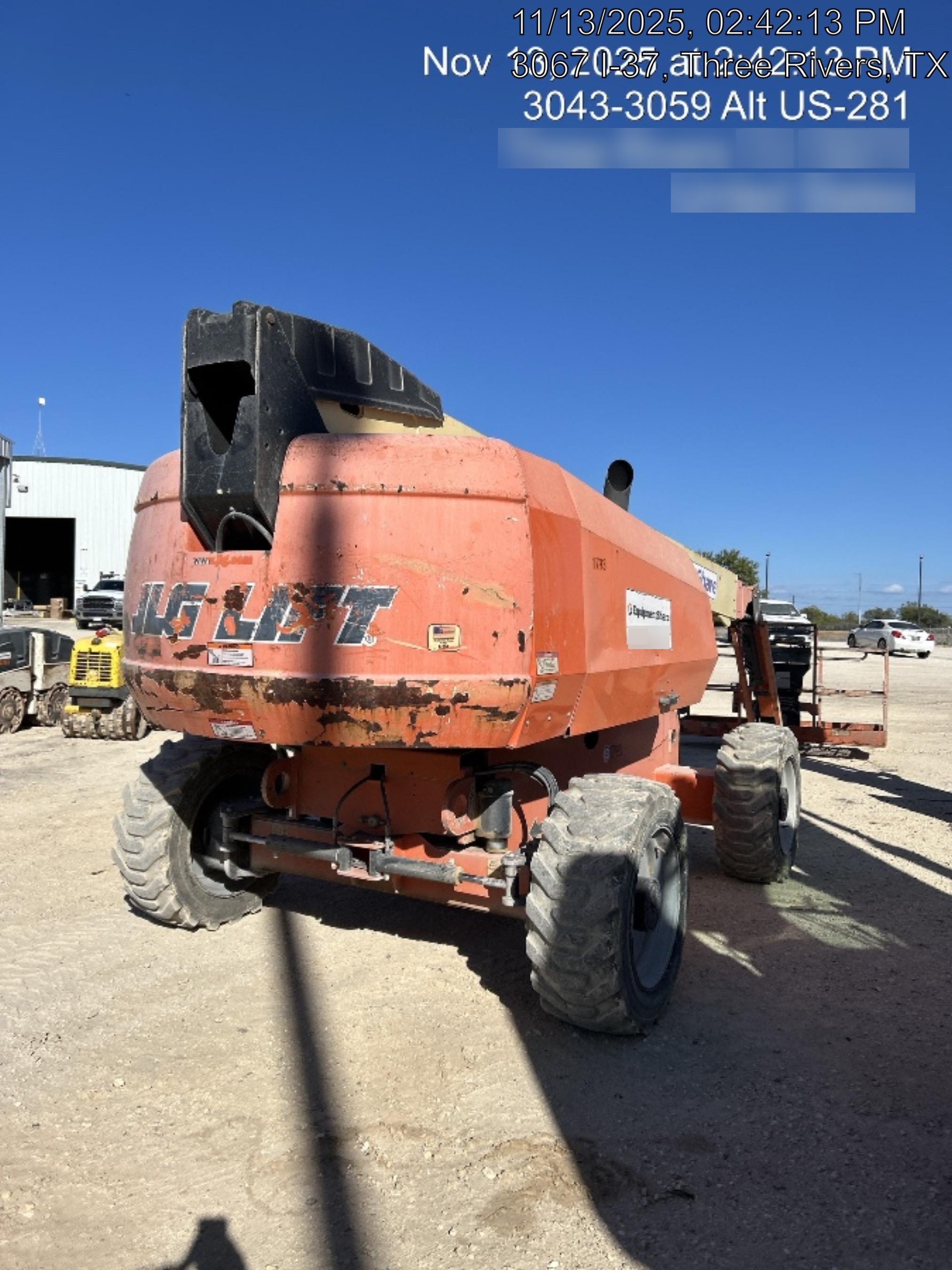 2014 JLG 660SJ