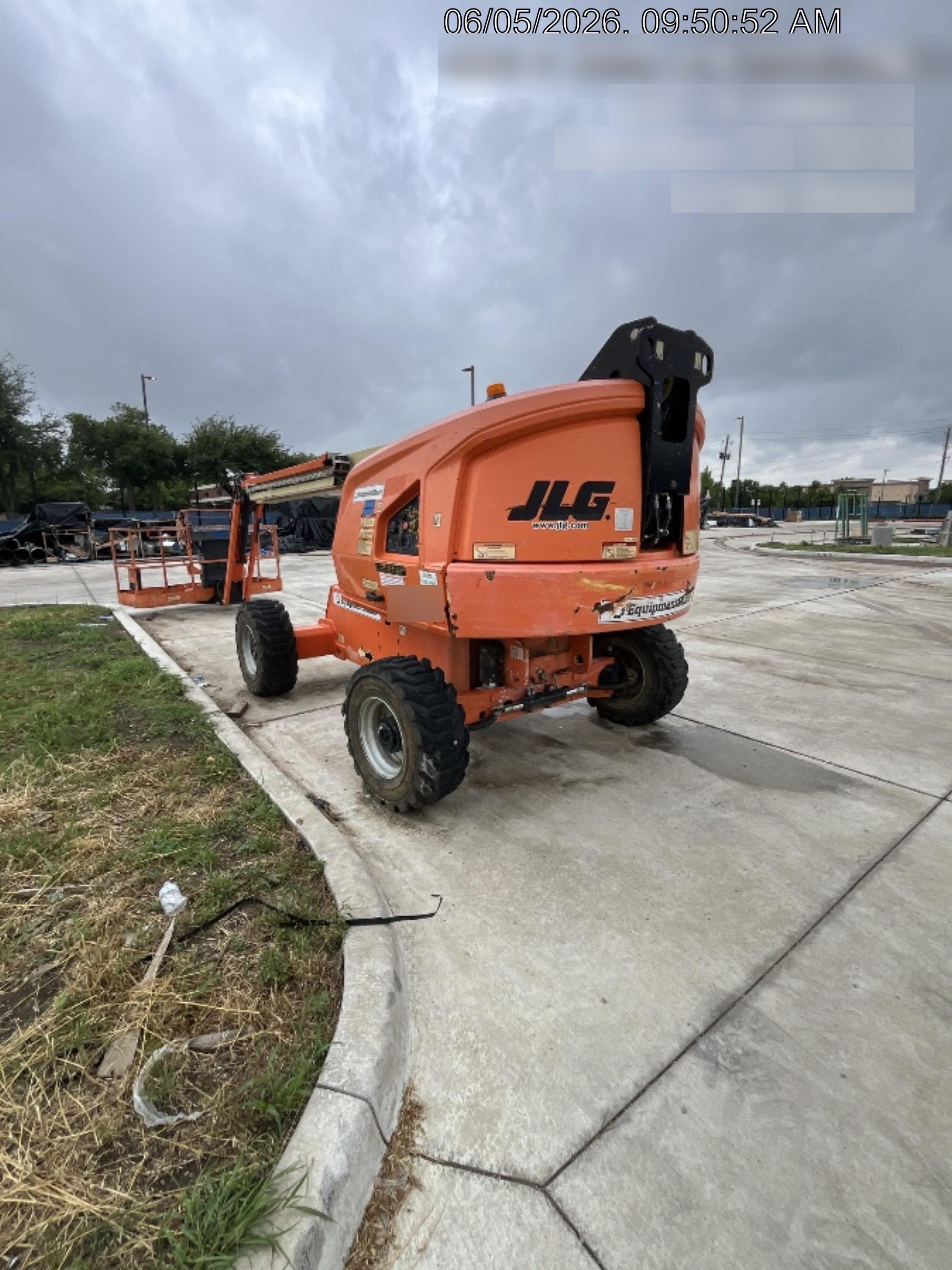 2019 JLG 460SJ