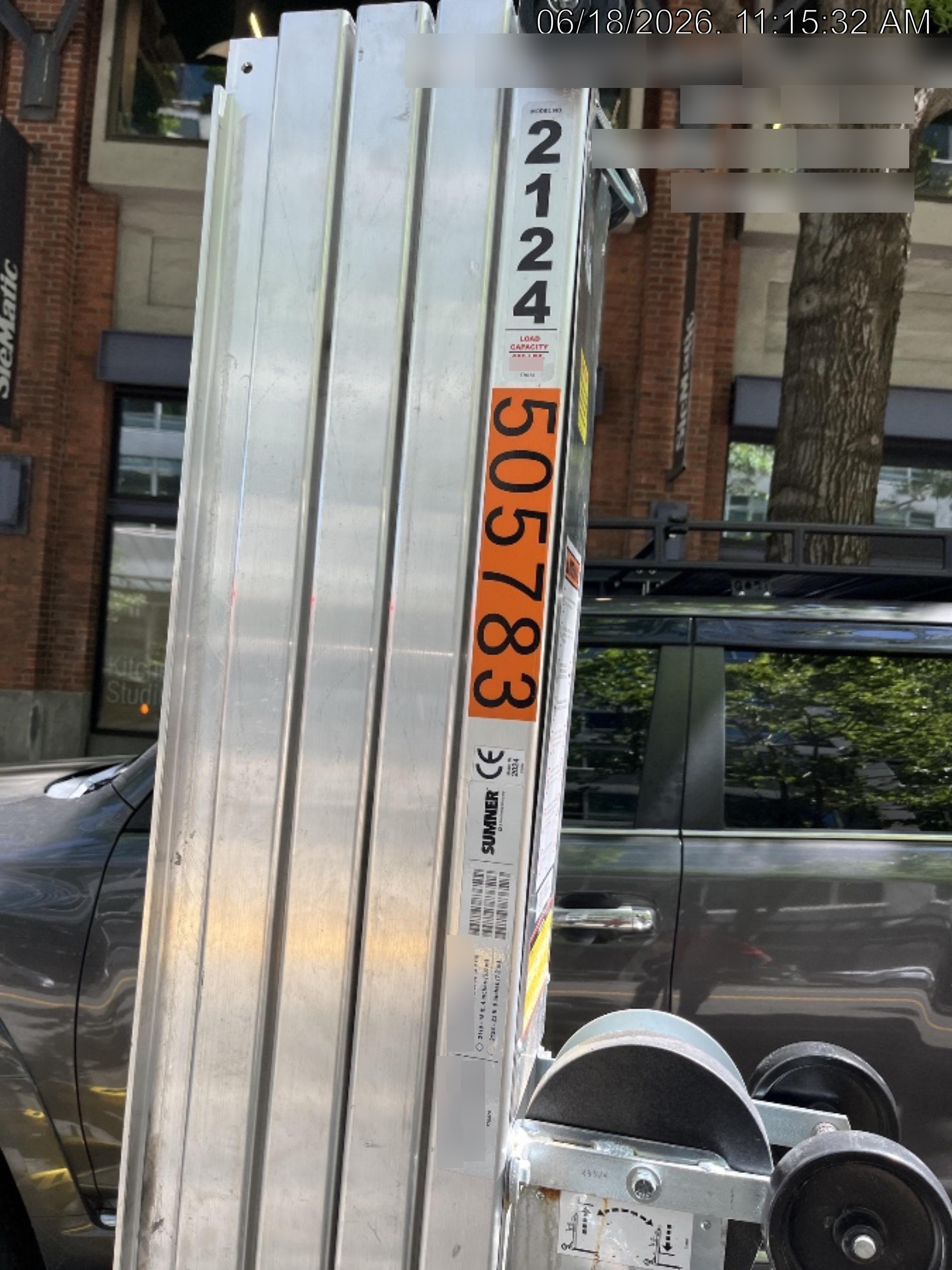 2020 GENIE SLC-24