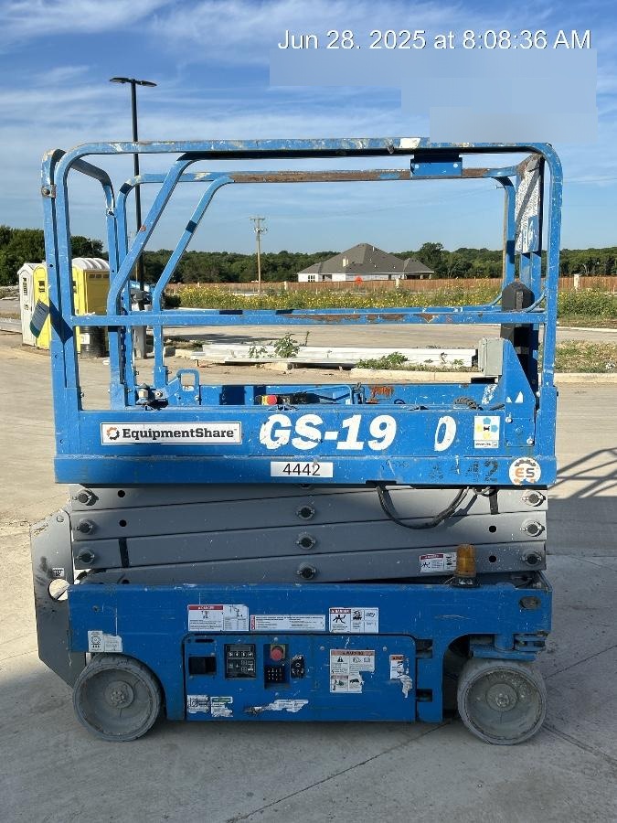 2017 GENIE GS-1930
