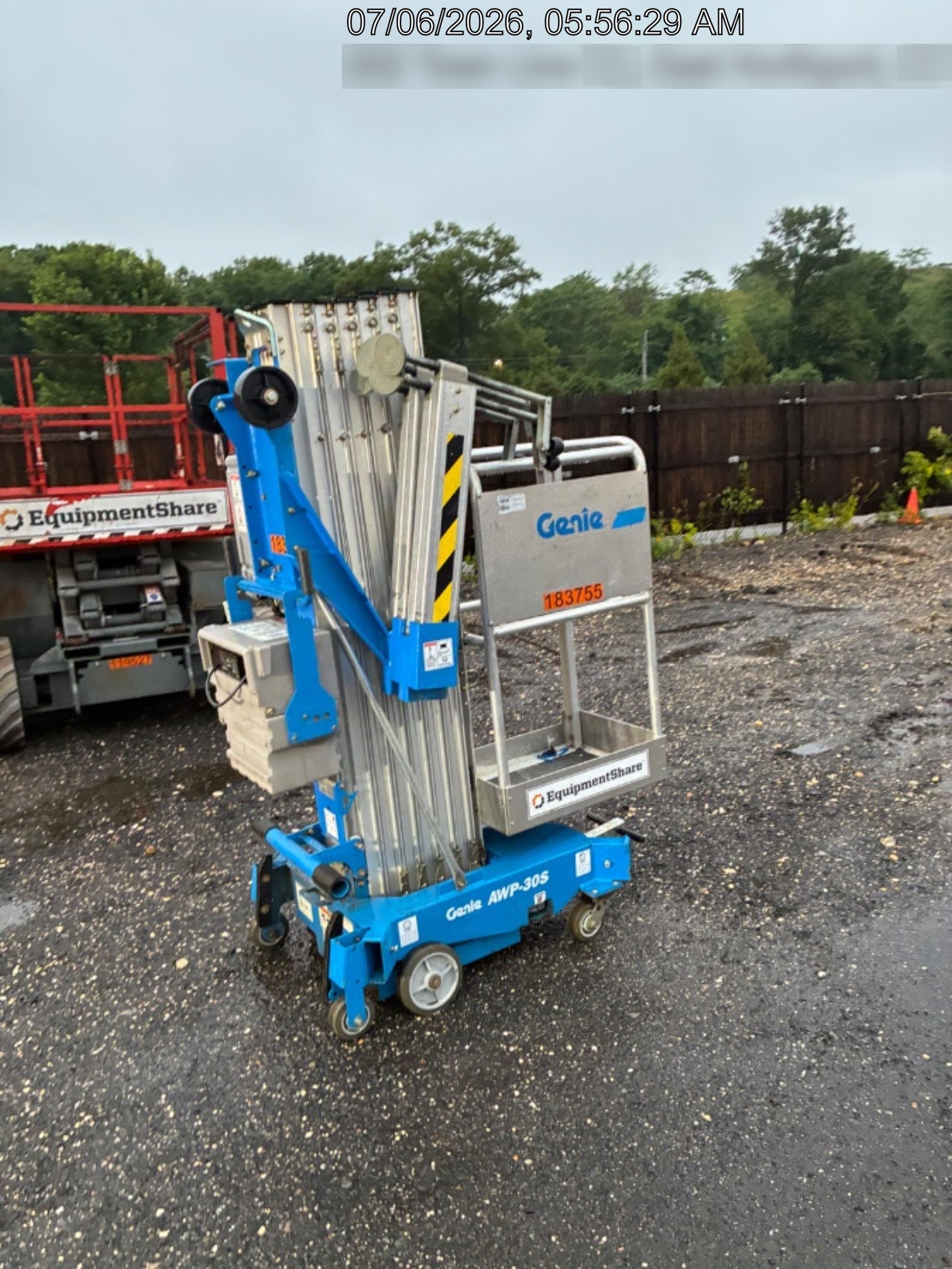 2021 GENIE AWP-30S DC