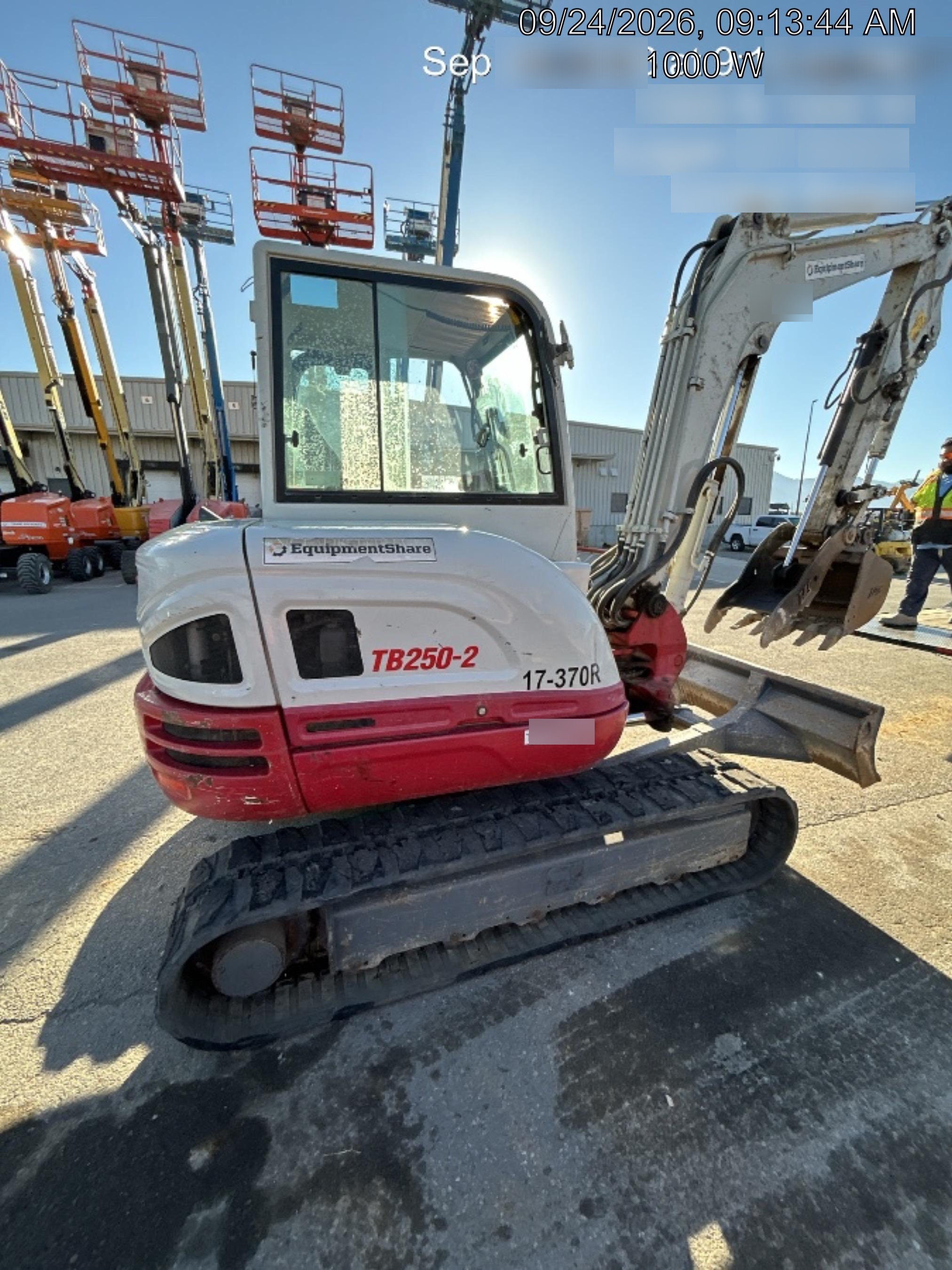 2020 TAKEUCHI TB250-2C