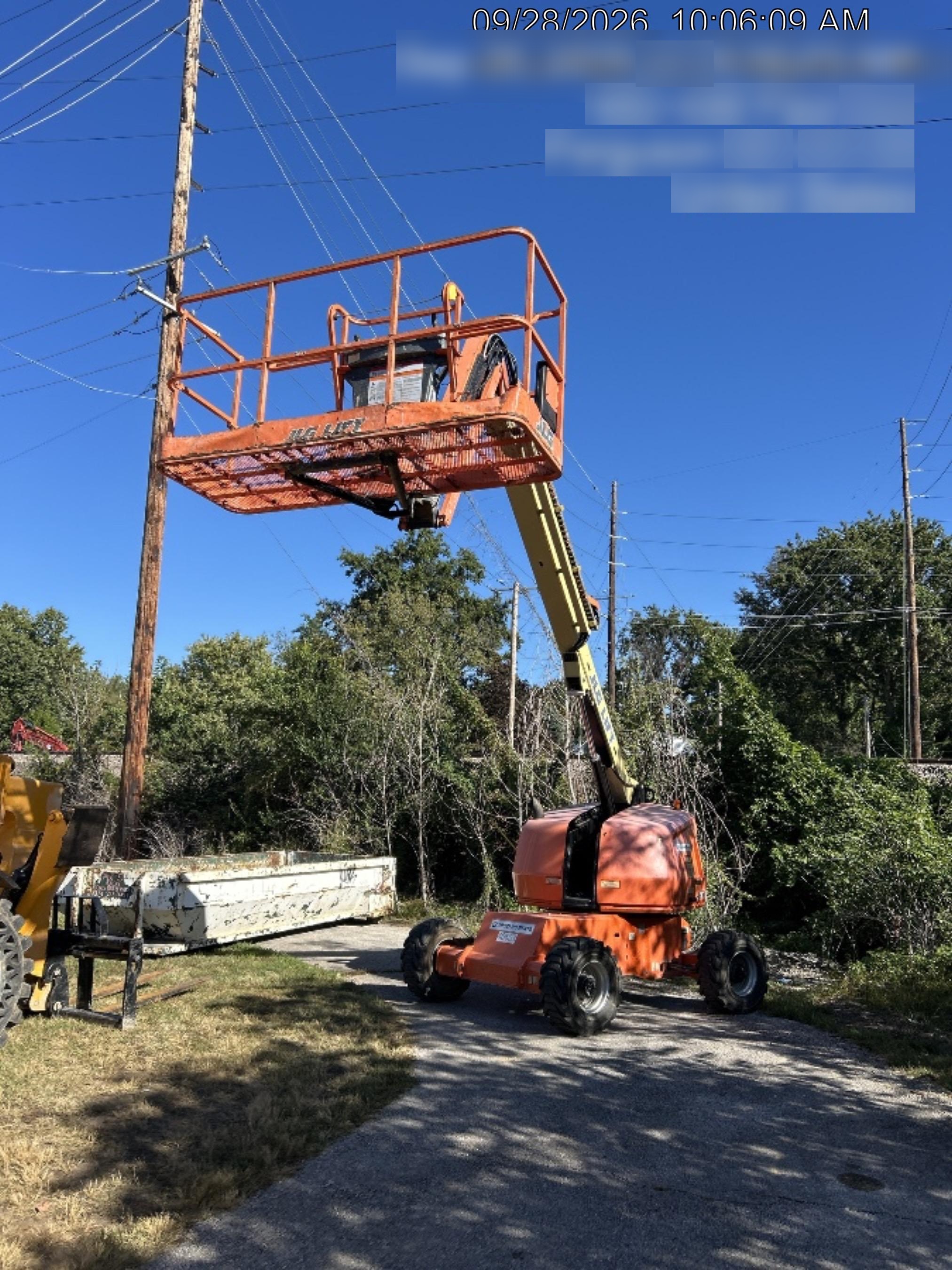 2019 JLG 460SJ