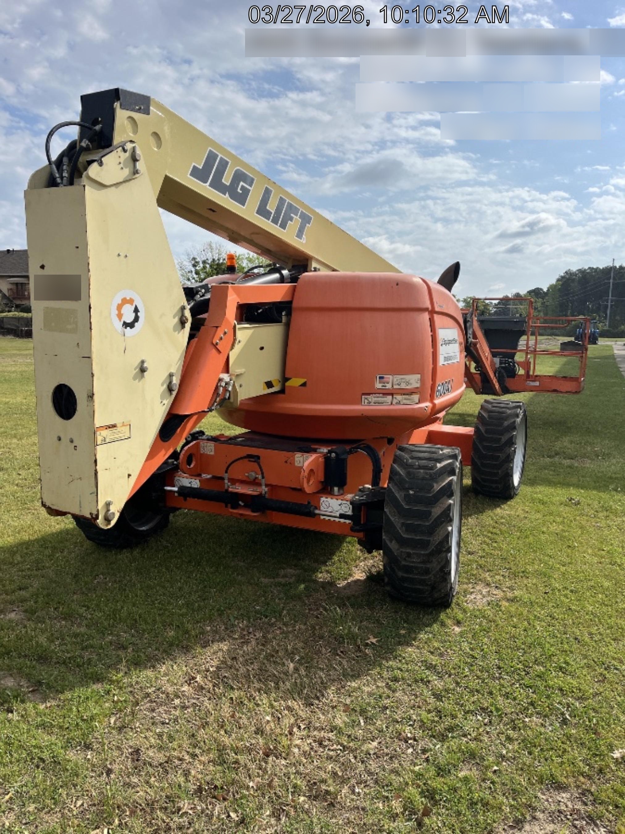 2019 JLG 600AJ