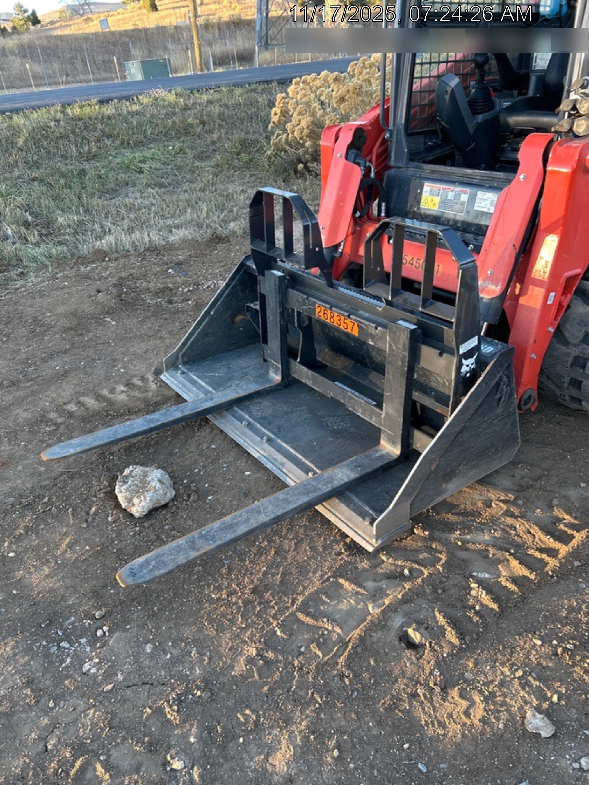 2022 DIGGA 48" Pallet Forks - Digga