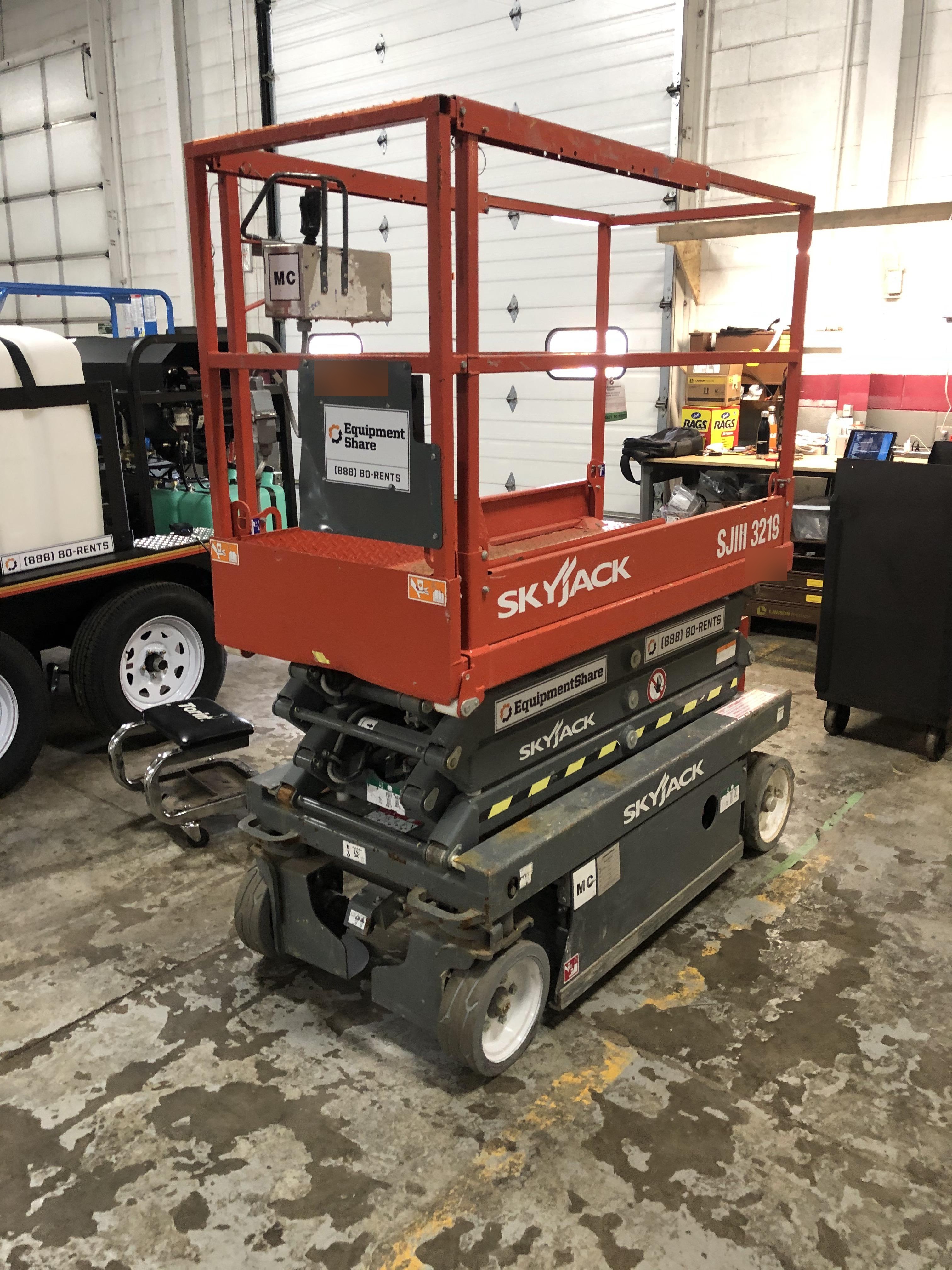 2017 SKYJACK SJIII-3219