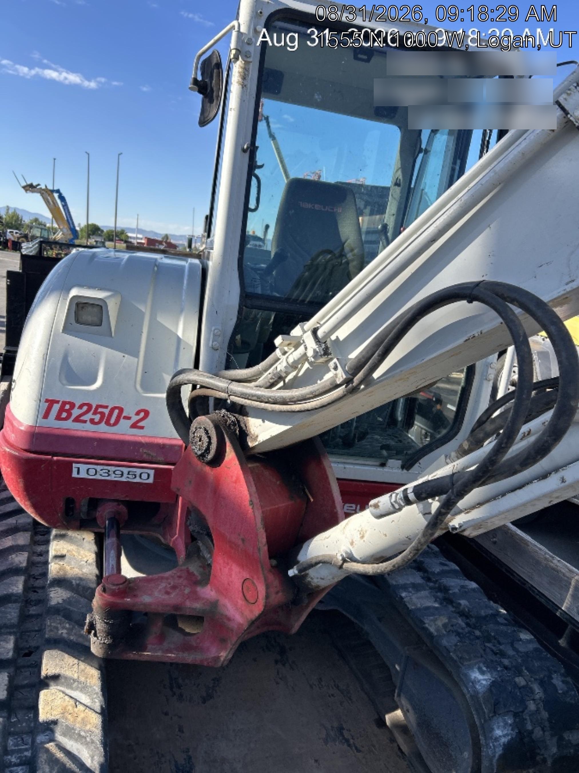 2020 TAKEUCHI TB250-2C