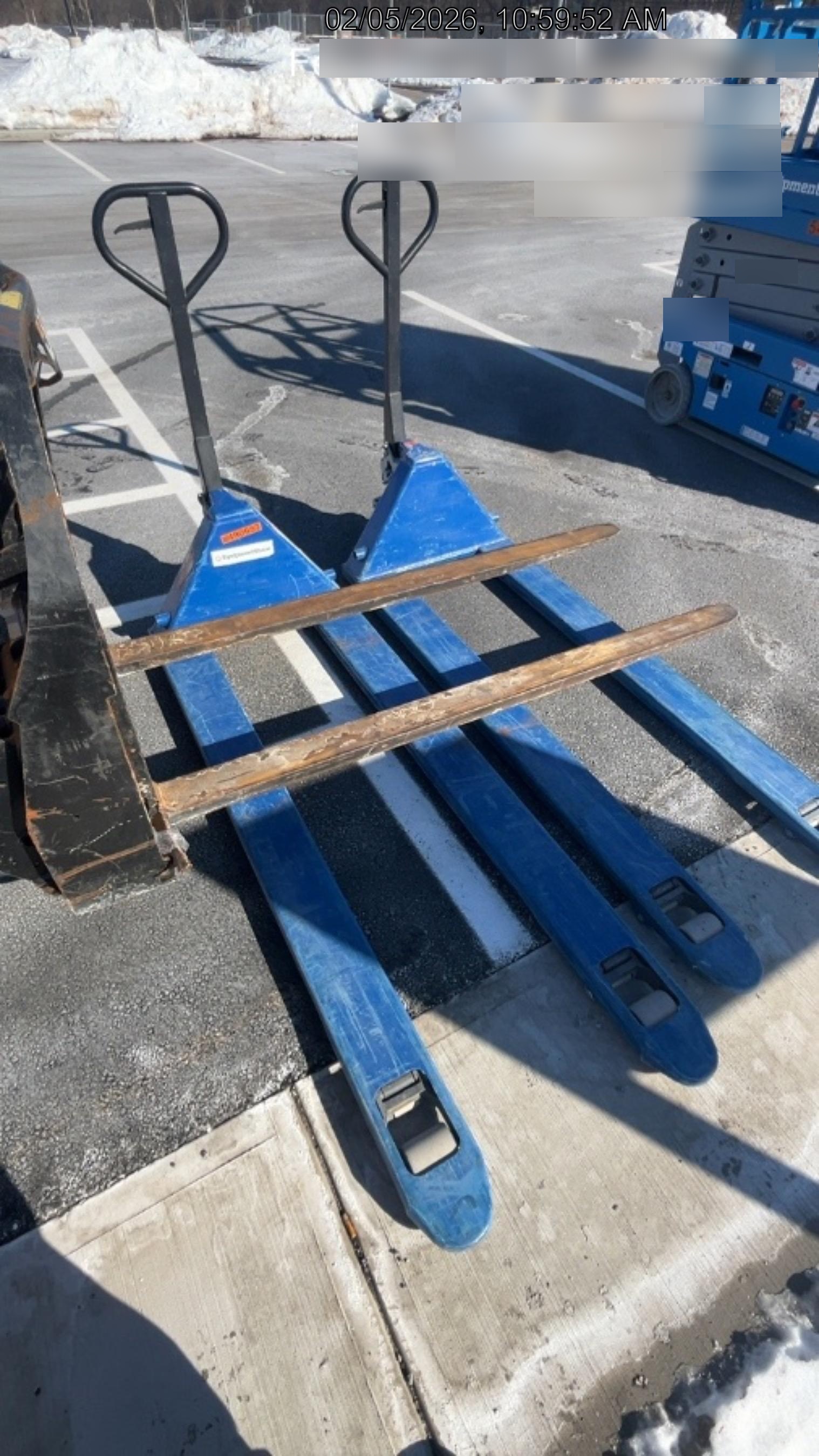 2024 ULINE H-8921