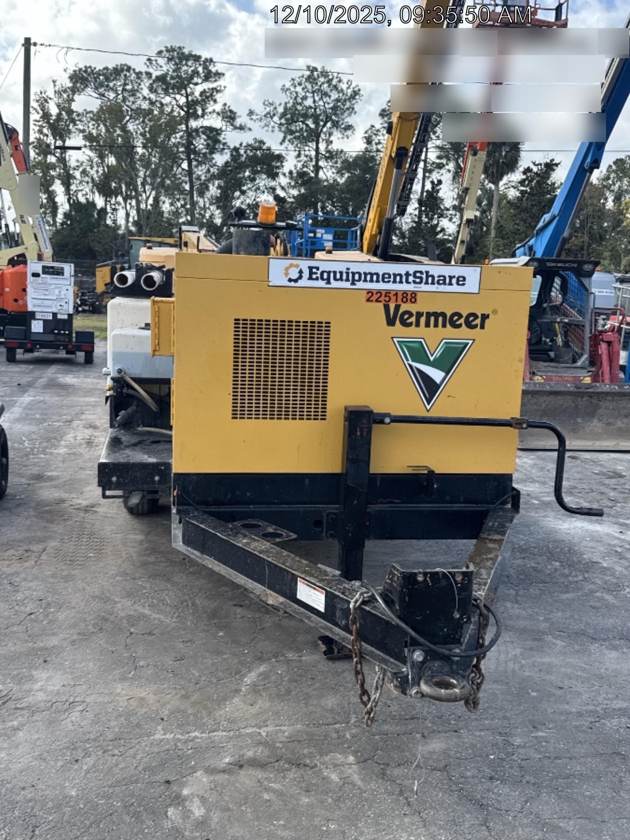 2022 VAC-TRON LP573XDT